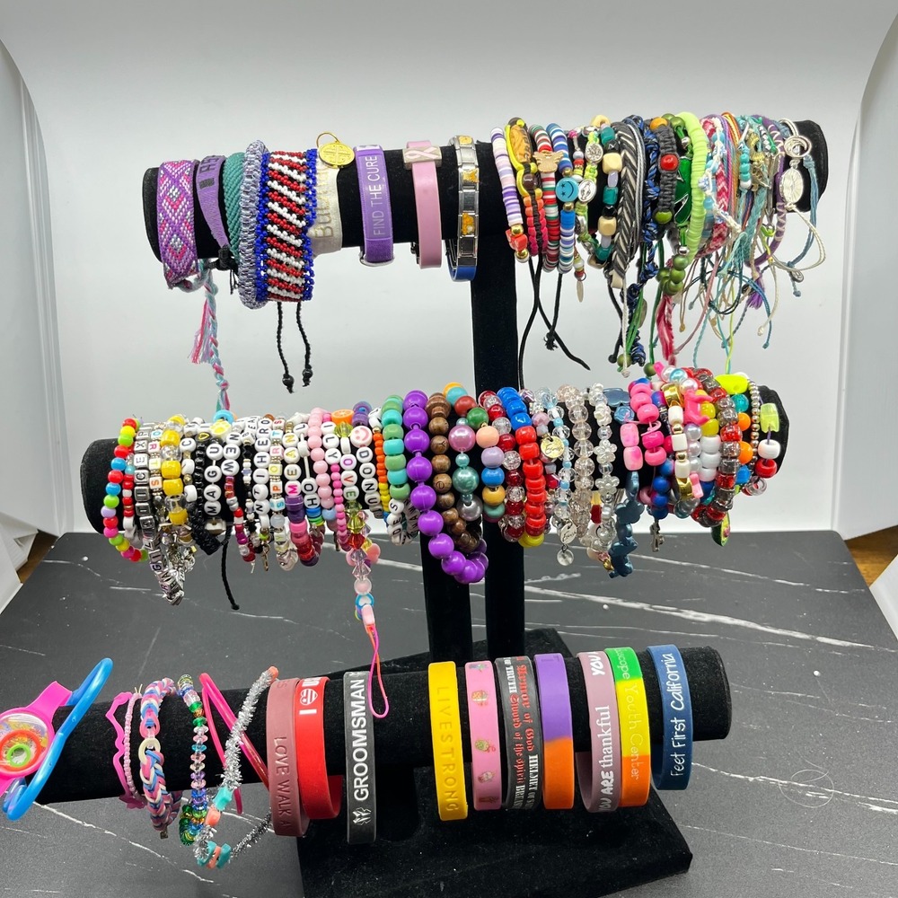 Bulk Wearable Jewelry Lot 96 Pcs Assorted Beaded Bracelets Colorful Fashion Mix